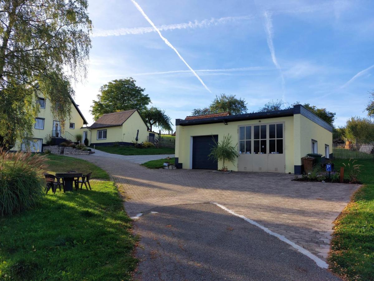 Fewo Haus Hutzelbuck in idyllisch-grüner Lage nähe AN Ansbach Exterior foto